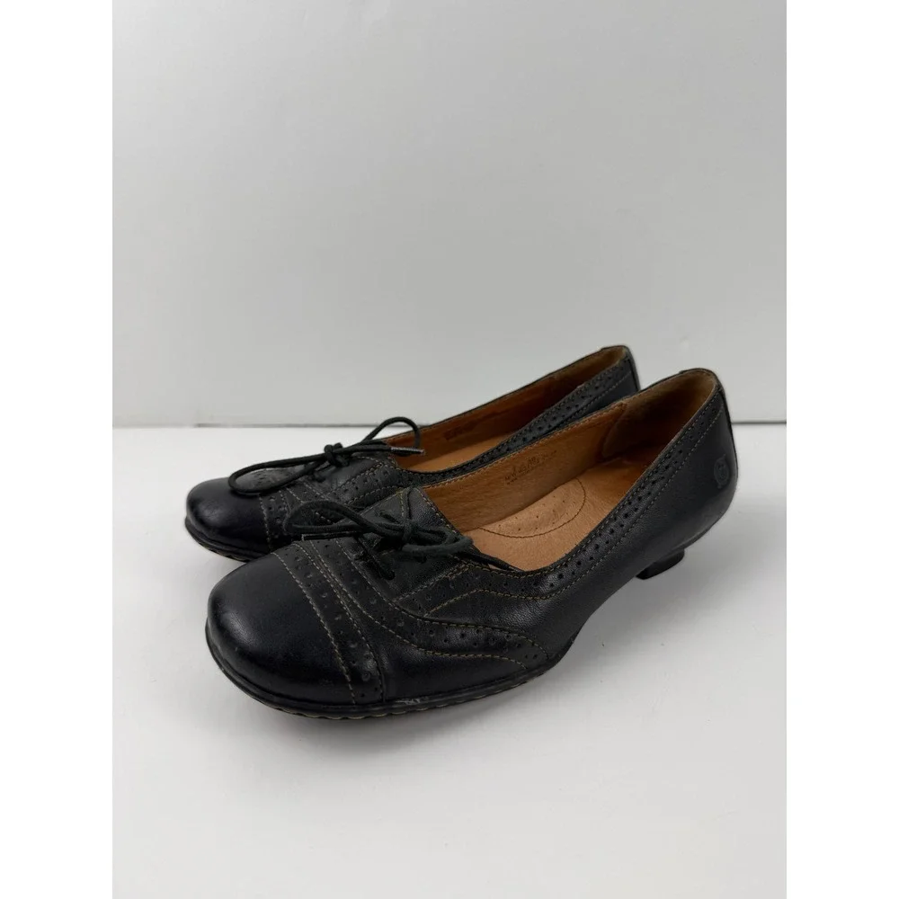 Born Womens Black Leather Wingtip Brogue Low Kitten Heel Pumps W31702 Size 7.5